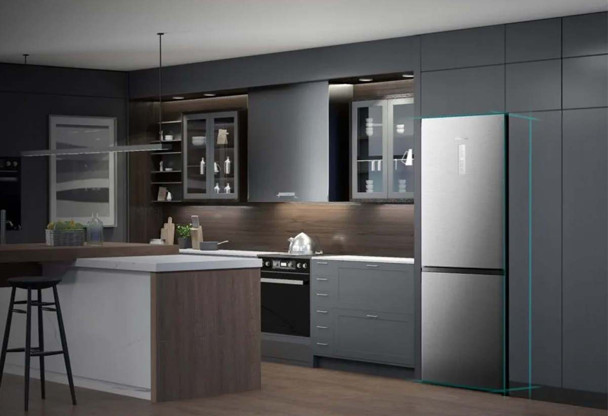 Απεικονίζεται το ψυγείο σε κουζίνα.